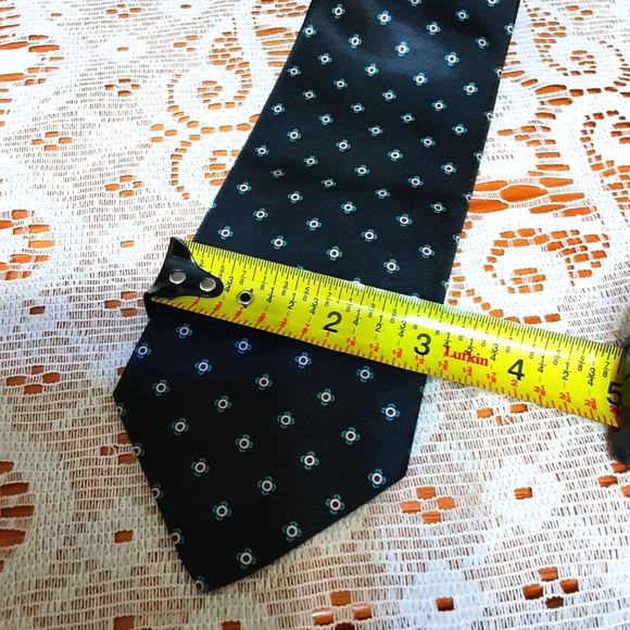 etienne aigner ties